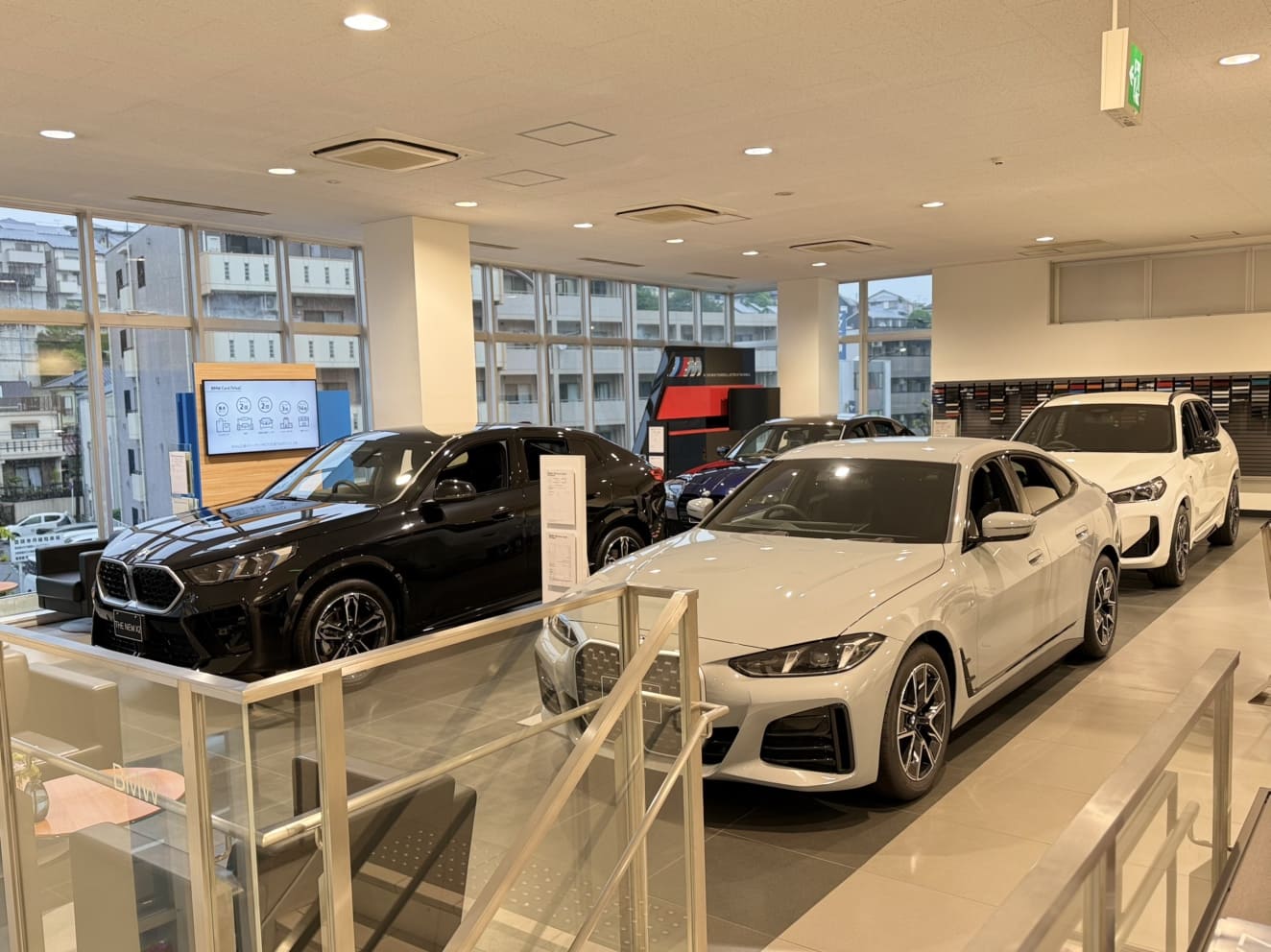 BMW横浜三ツ沢支店画像9