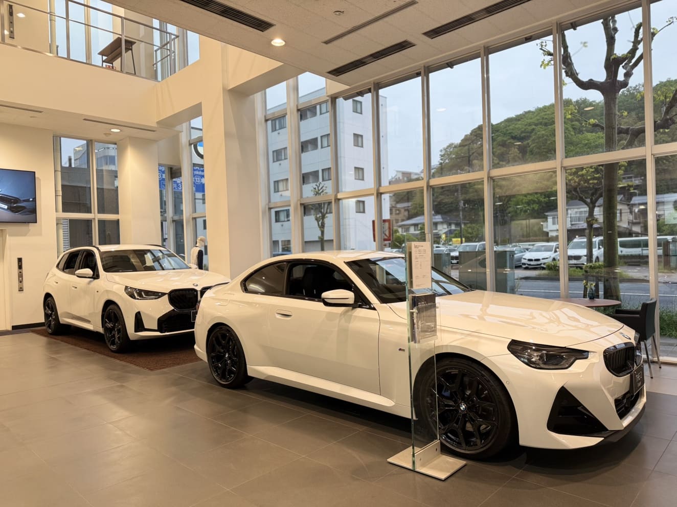 BMW横浜三ツ沢支店画像10
